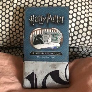 HARRY POTTER Slytherin Pillowcase